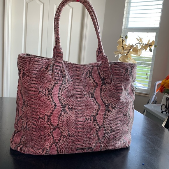 BCBG TOTE - Picture 4 of 6